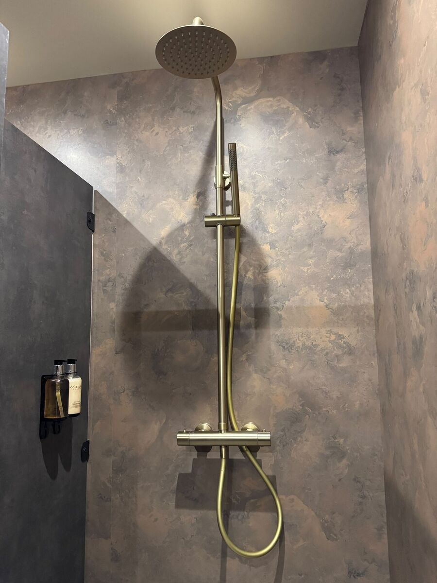 Rainfall shower